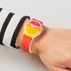 GW198 Swatch Roug Heure Kadın Kol Saati