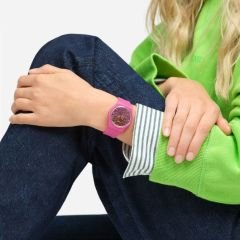 SO28P110 Swatch Fantastic Fuchsia Bayan Kol Saati