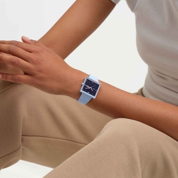 SO34L701 Swatch Bright Angle Unisex Kol Saati