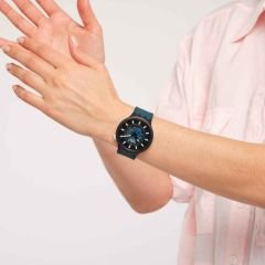 SB03B107 Swatch Big Bold Night Trip Unisex Kol Saati
