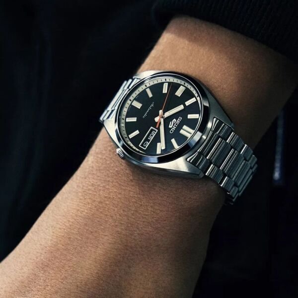 SRPK89K1 Seiko  Sports SNXS Series Unisex Kol Saati