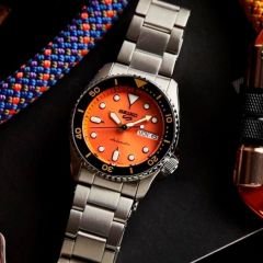 Seiko 5 Sports SKX Midi Erkek Kol Saati SRPK35K