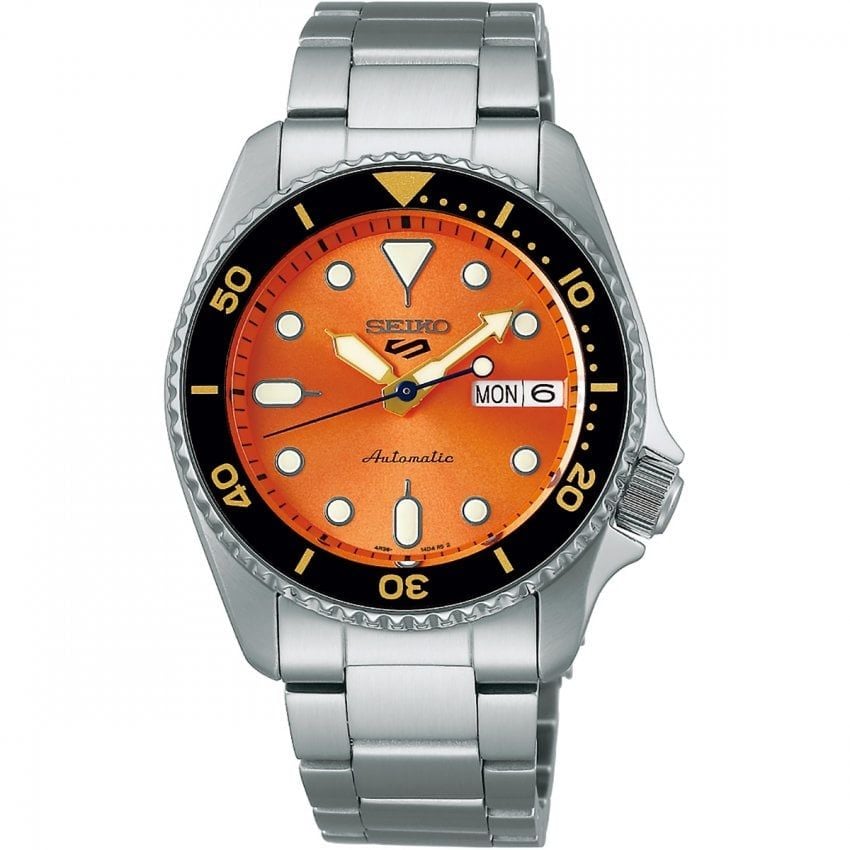 Seiko 5 Sports SKX Midi Erkek Kol Saati SRPK35K