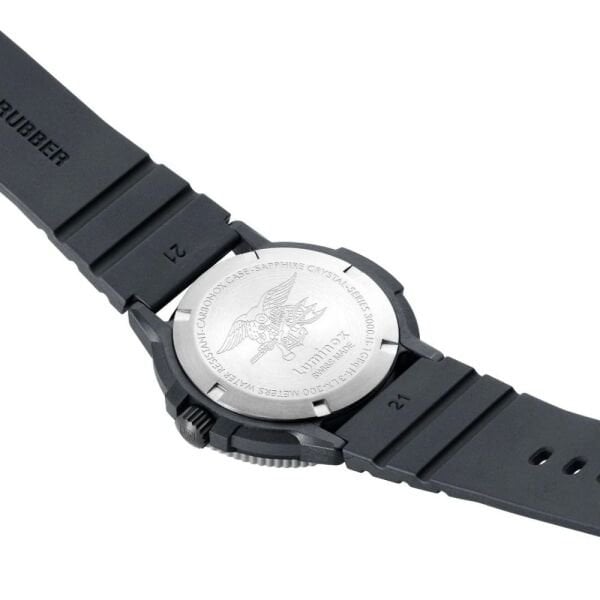 LUMINOX XS.3001.H NAVY SEAL ORIGINAL 3001 Serisi (İsviçre Üretimi ETA F06.412 Mekanizmalı) Erkek Kol Saati