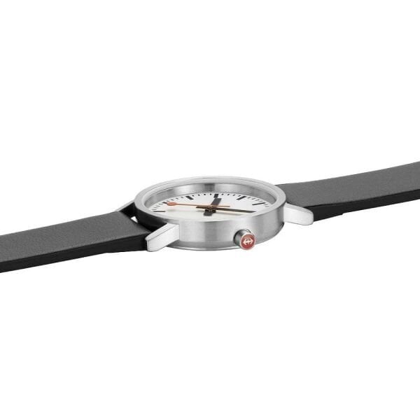 A658.30323.16OMV Mondaine Classic Kadın Kol Saati