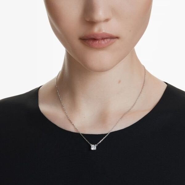 5701903 Swarovski Kolye Stılla:Pend Whı/Rhs 5701903