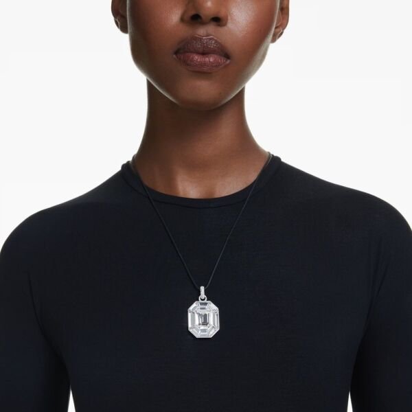 5698526 Swarovski Kolye Lucent:Pend Cord Cry/Alu 5698526