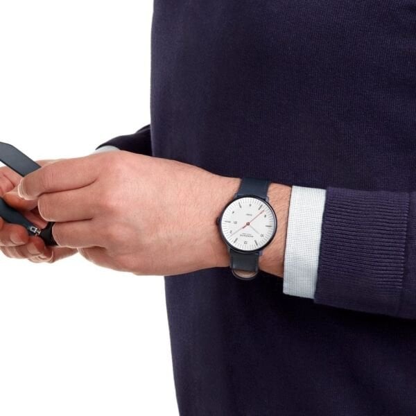 MLE.41910.LQV Mondaine Doppio Solar Erkek Kol Saati