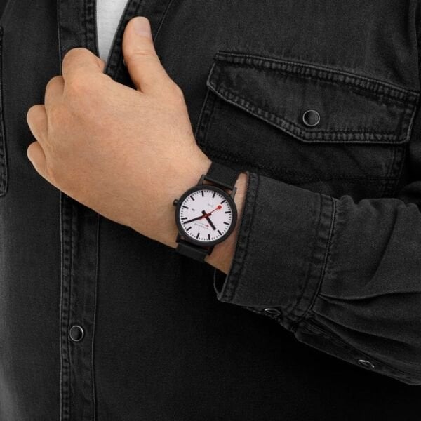 MS1.41910.LB Mondaine Essence Solar Erkek Kol Saati