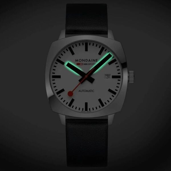 MSL.3961B.LBV Mondaine Cushion Otomatik Erkek Kol Saati