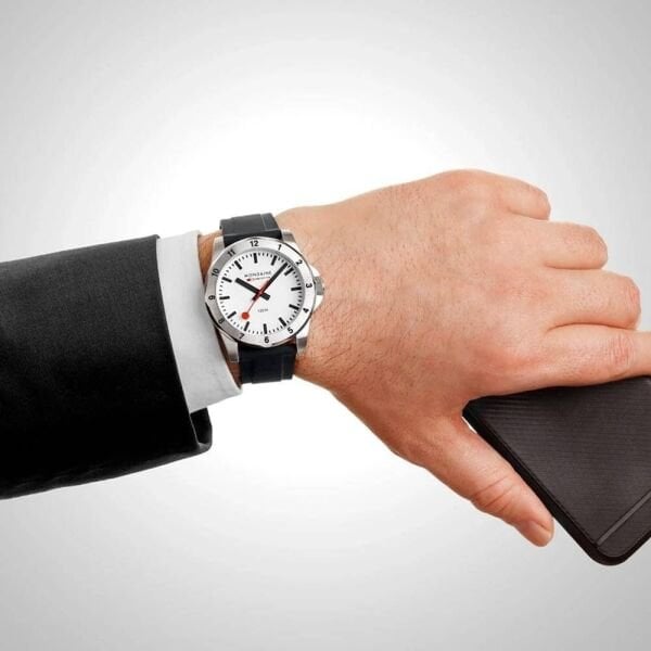 MSN.4211B.RB Mondaine Numeri Erkek Kol Saati