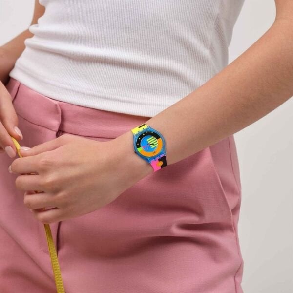 SS08S101 Swatch Neon Flumotions Bayan Kol Saati