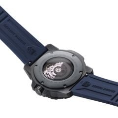 XS.3863 LUMINOX MASTER CARBON SEAL AUTOMATIC 3860 Serisi (İsviçre Üretimi Sellita SW 200-1 Mekanizmalı) Erkek Kol Saati XS.3863