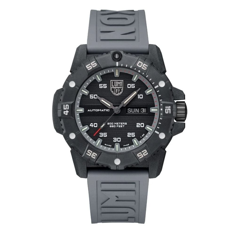 XS.3862 LUMINOX MASTER CARBON SEAL AUTOMATIC 3860 Serisi (İsviçre Üretimi Sellita SW 200-1 Mekanizmalı) Erkek Kol Saati XS.3862