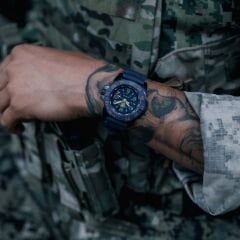 XS.3255.CB.NSF LUMINOX CB.NSF NAVY SEAL FOUNDATION (İsviçre Üretimi Ronda 715 Mekanizmalı) Erkek Kol Saati XS.3255.CB.NSF