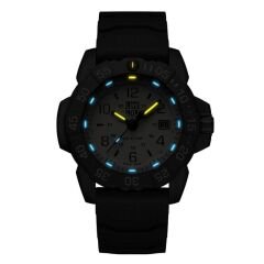 XS.3251.CBNSF.SET LUMINOX CBNSF.SET NAVY SEAL FOUNDATION (İsviçre Üretimi Ronda 715 Mekanizmalı) Erkek Kol Saati XS.3251.CBNSF.SET