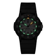 XS.3007.EVO.S LUMINOX EVO.S ORIGINAL NAVY SEAL 3000 Serisi Erkek Kol Saati XS.3007.EVO.S