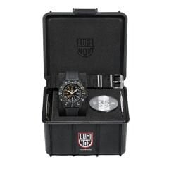 XL.8825.H.SET LUMINOX H.SET RECON POINT MAN 8820 Erkek Kol Saati XL.8825.H.SET